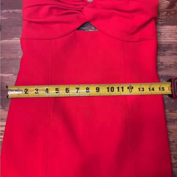 Cinq à Sept Crimson Luanda Midi Dress. Size 10. NWOT. - Picture 10 of 12